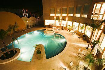 Hotel Quorum Golf, Tenis & Spa Cordova Esterno foto